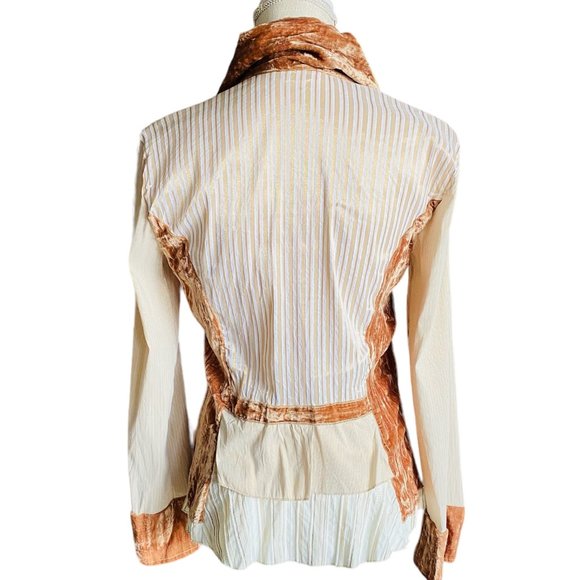 Elisa Cavaletti Vintage Velour Accent Button Blouse - Picture 4 of 16